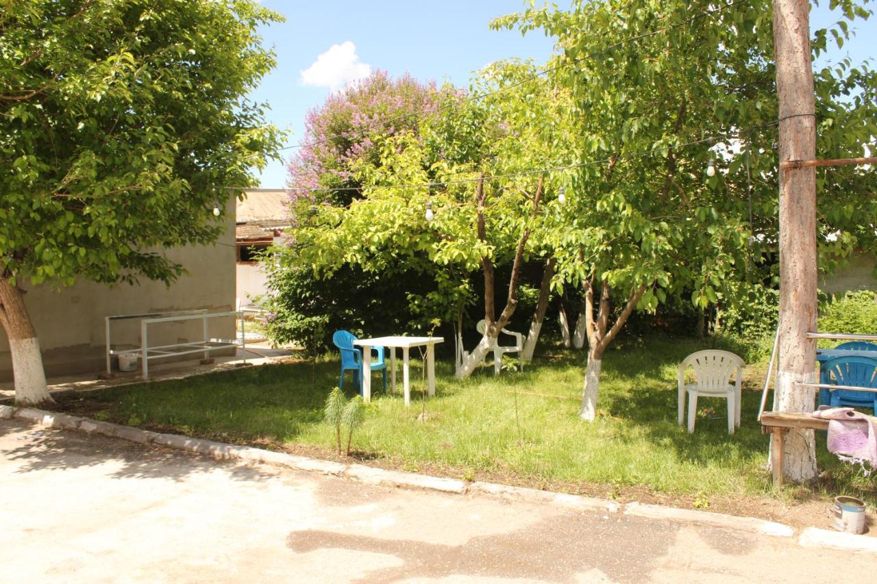 Guest House Jamal Naryn Екстериор снимка