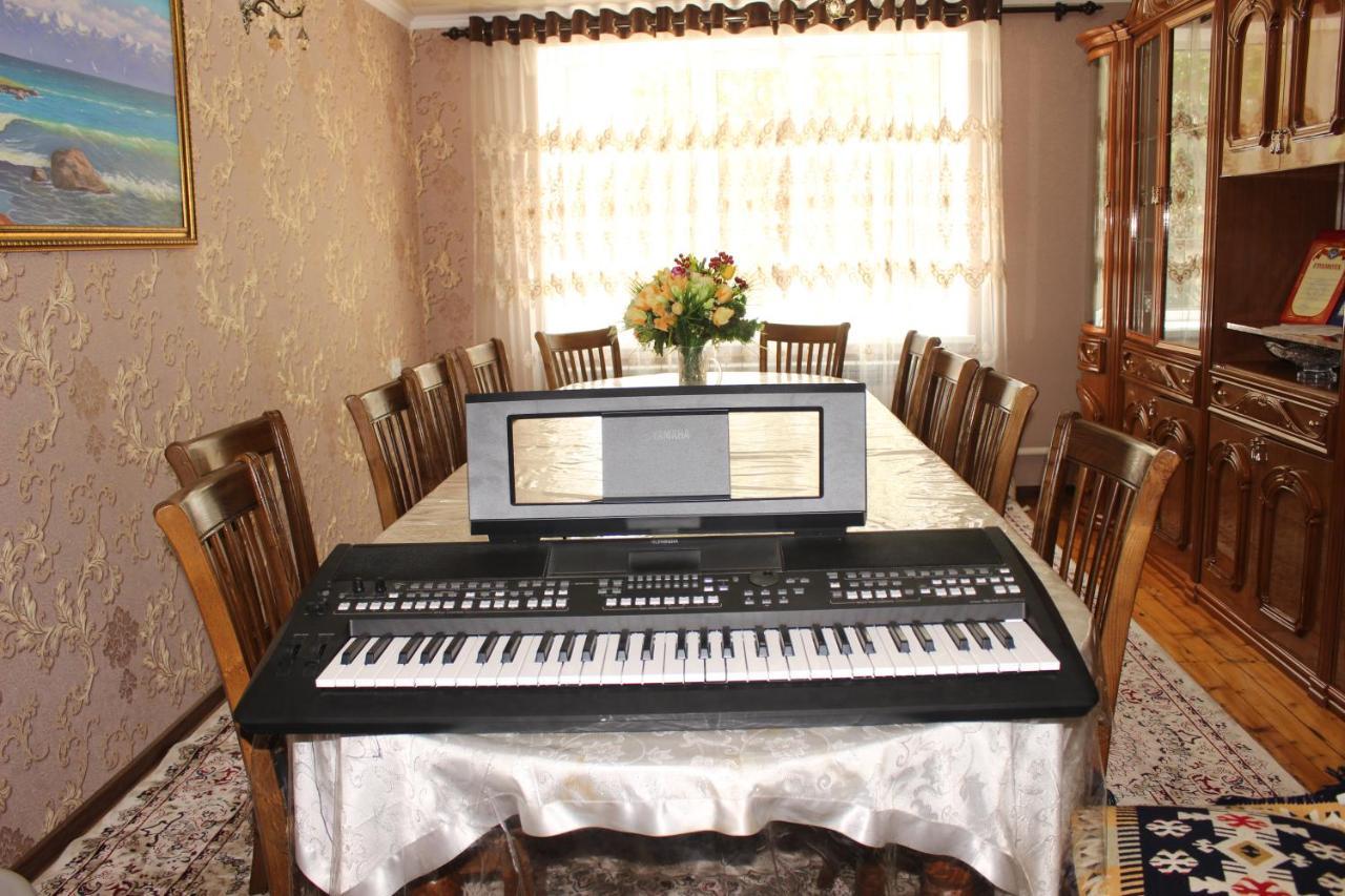 Guest House Jamal Naryn Екстериор снимка