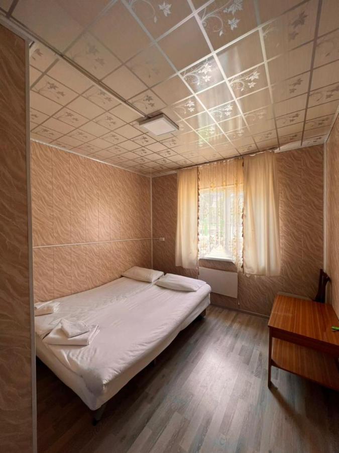 Guest House Jamal Naryn Екстериор снимка