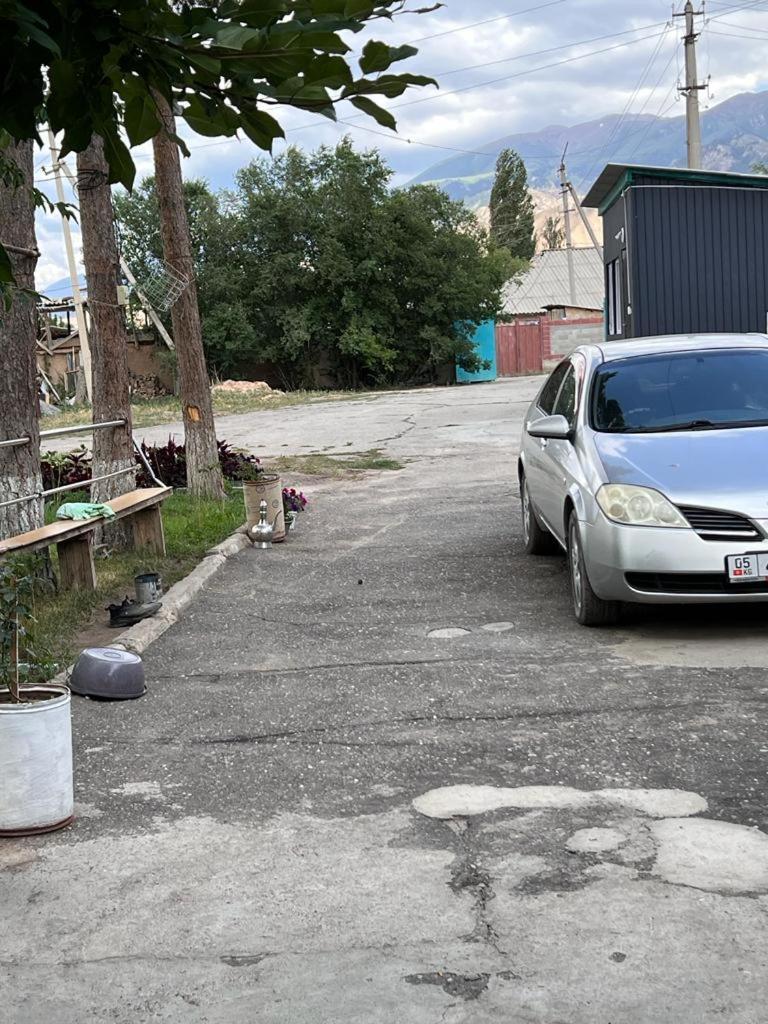 Guest House Jamal Naryn Екстериор снимка